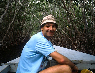 Joram Piatigorsky studied jellyfish eyes in Puerto Rico